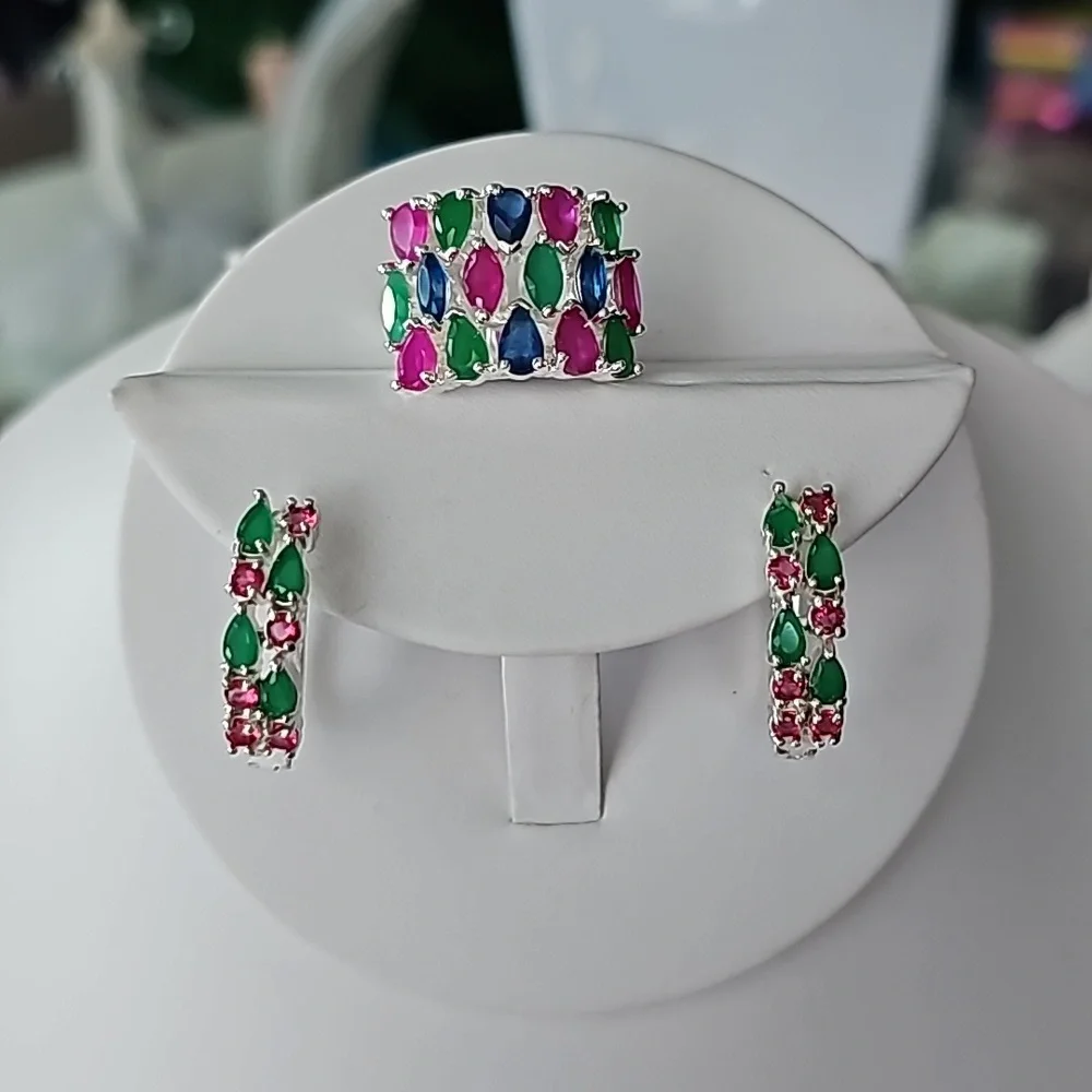 (NWT) Emerald Multi-Color Set - Picture 1 of 11